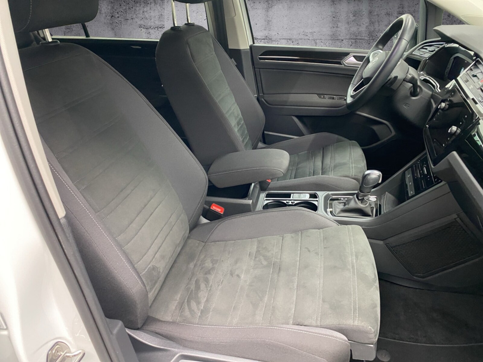 Volkswagen Touran – Bild 10