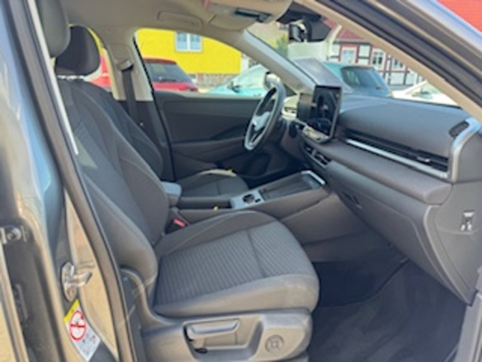 Volkswagen T-Roc – Bild 13