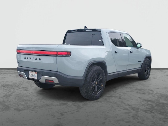 2024 Rivian R1T