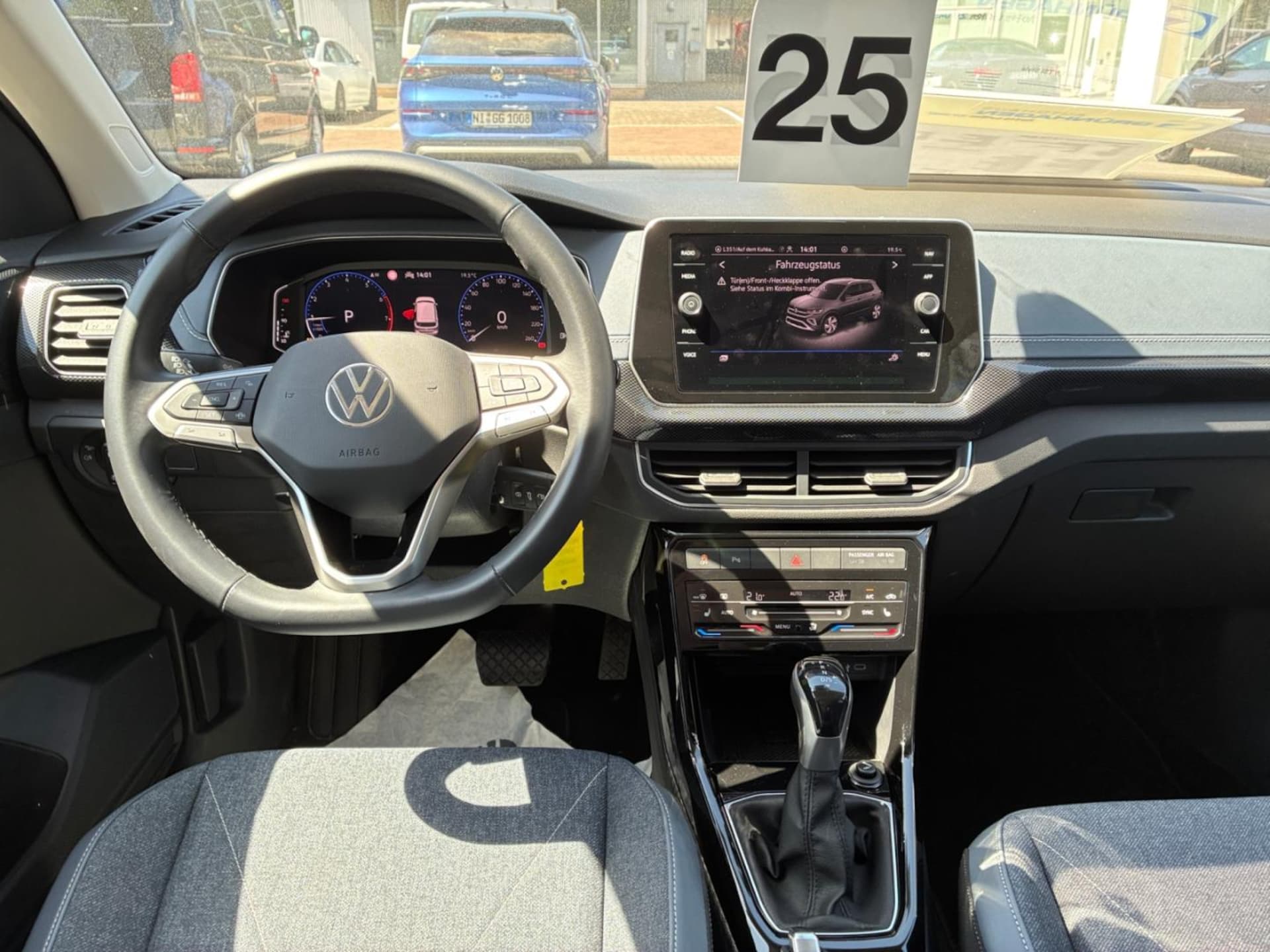 Volkswagen T-Cross Style