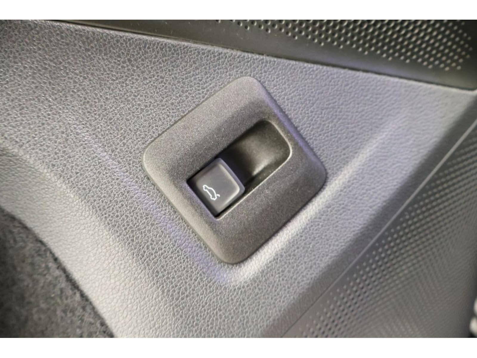 Volkswagen Tiguan – Bild 21
