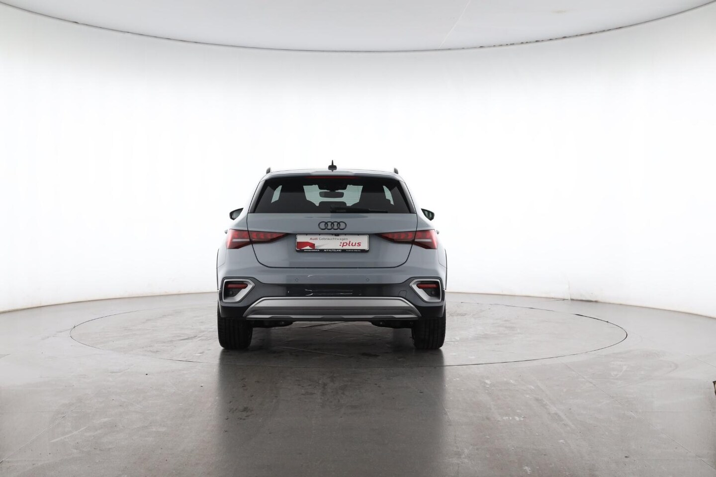 Bild über Audi A3 allstreet TDI 110 kW S tronic - für weitere Informationen kontaktieren Sie den Audi Partner