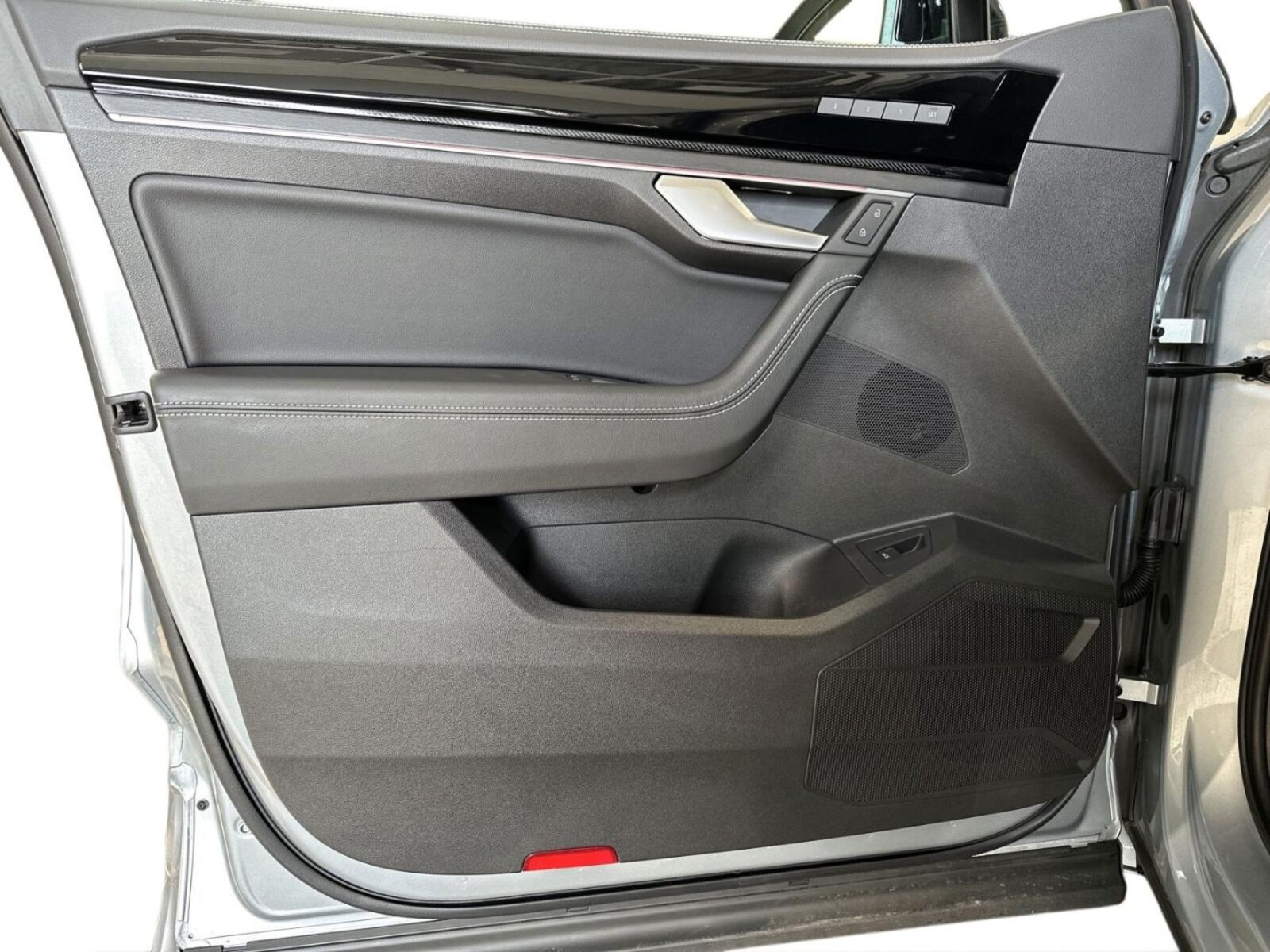 Volkswagen Touareg – Bild 12