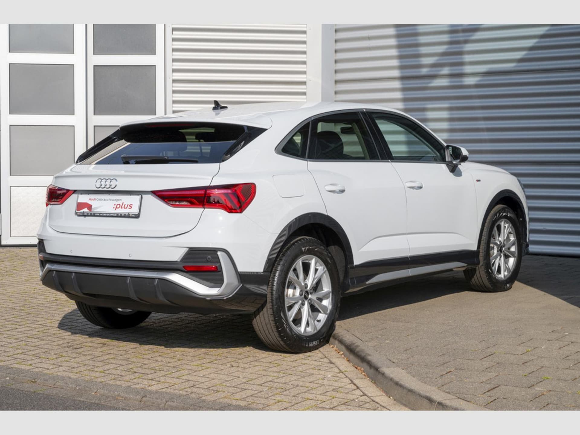 Audi Q3 Sportback S line