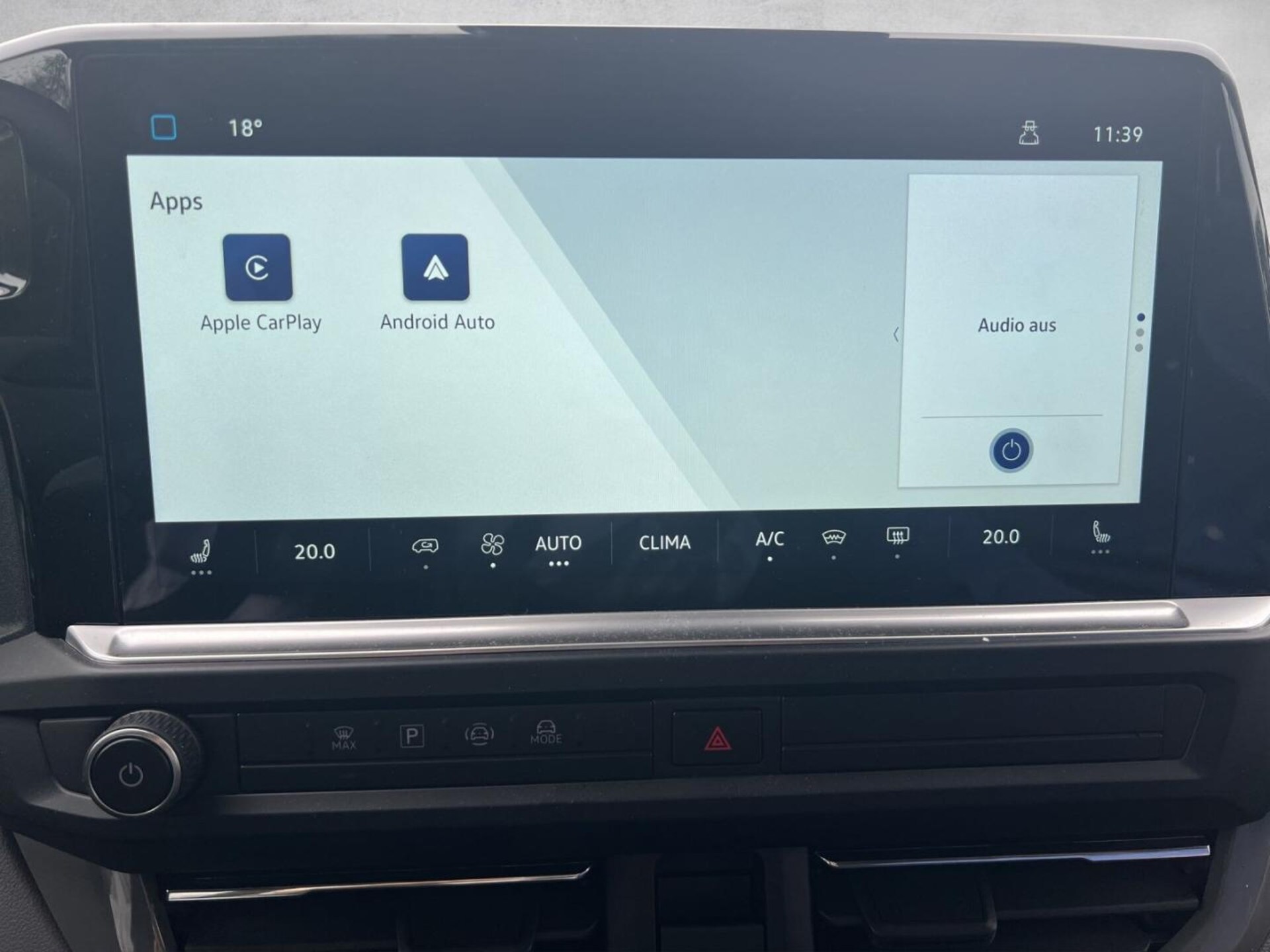 Volkswagen Caravelle langer Radstand Life