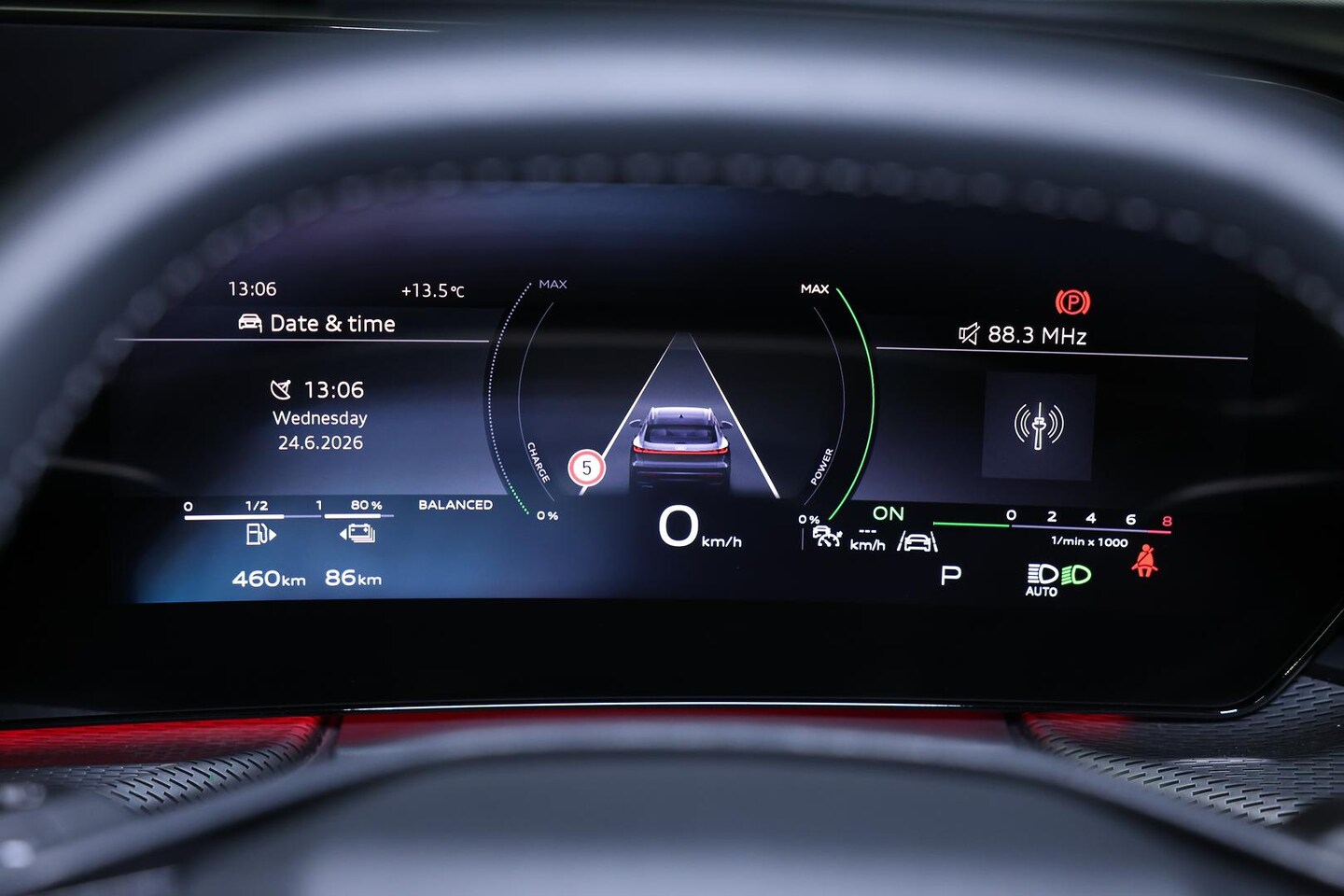 Image about Audi Q5 SUV e-hybrid quattro S tronic