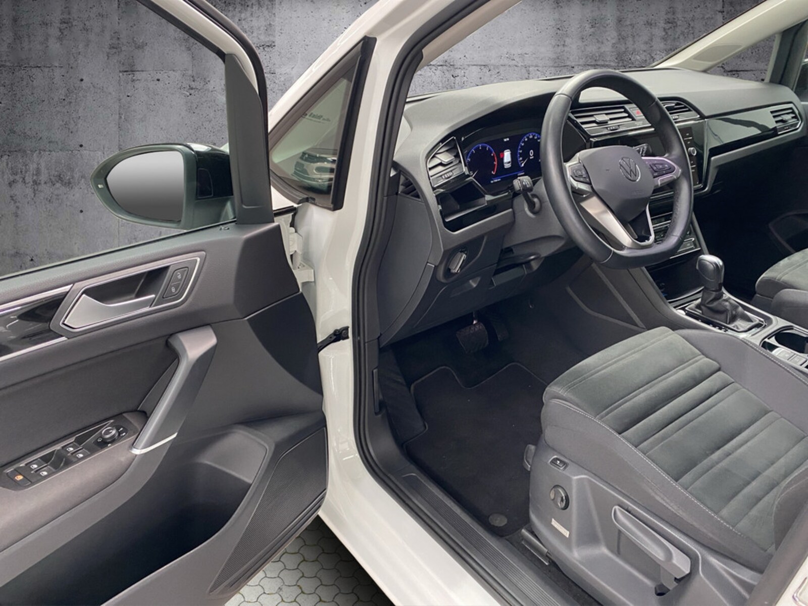 Volkswagen Touran – Bild 13
