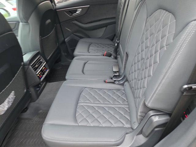 2026 Audi SQ7 Prestige - Photo 6