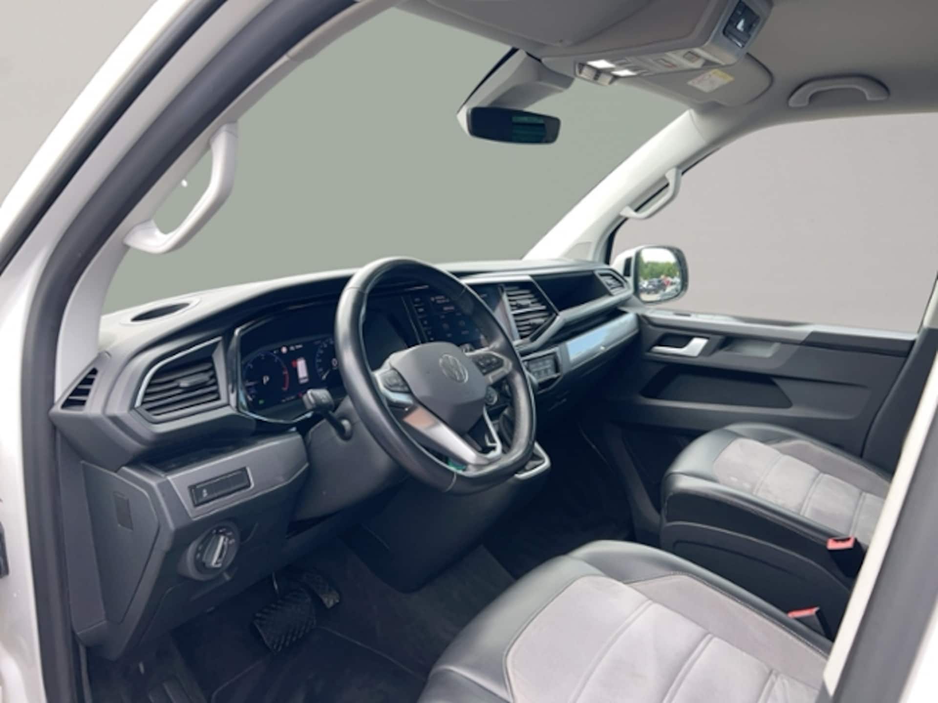Volkswagen T6.1 Multivan Highline