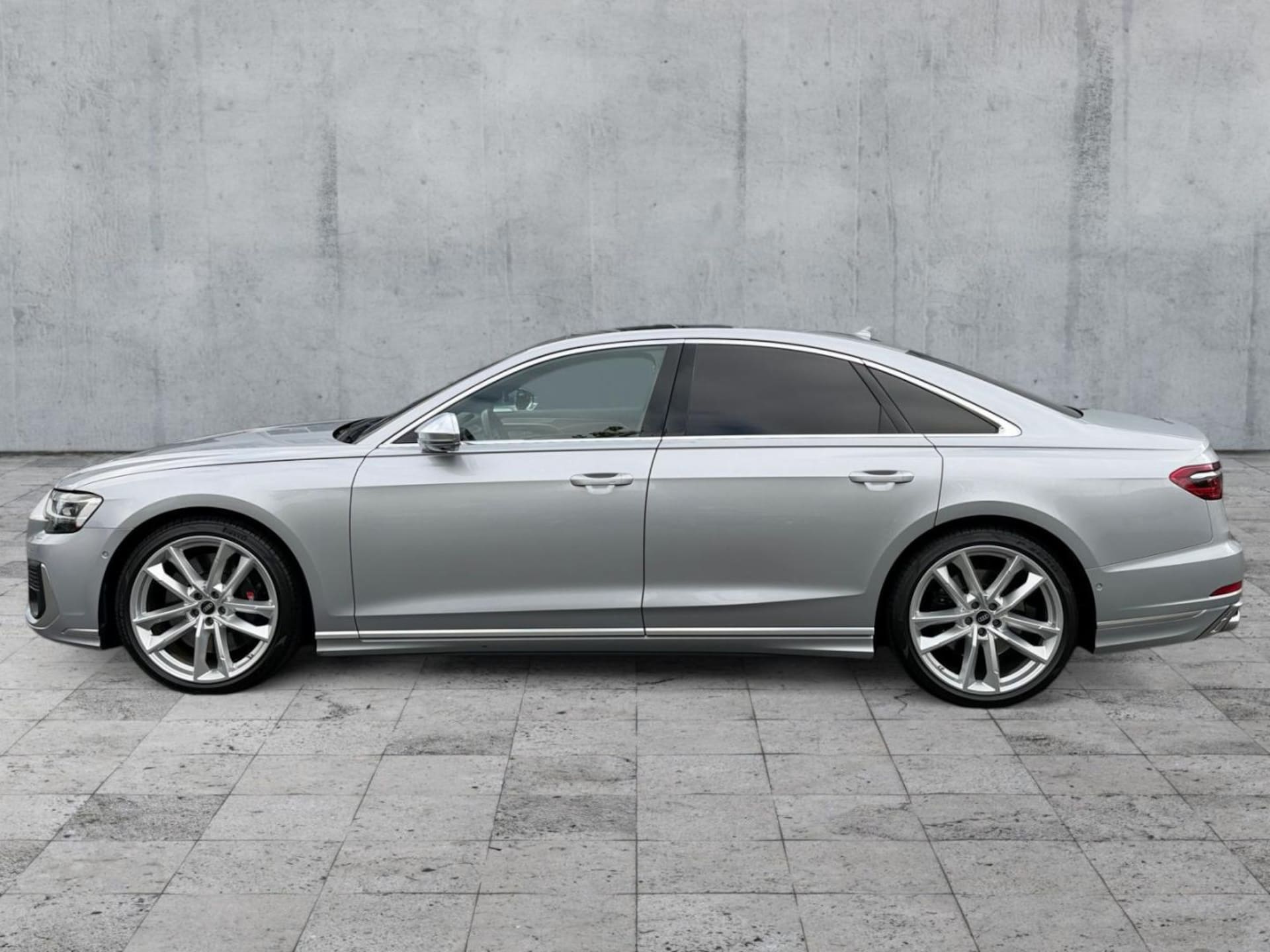 Audi S8