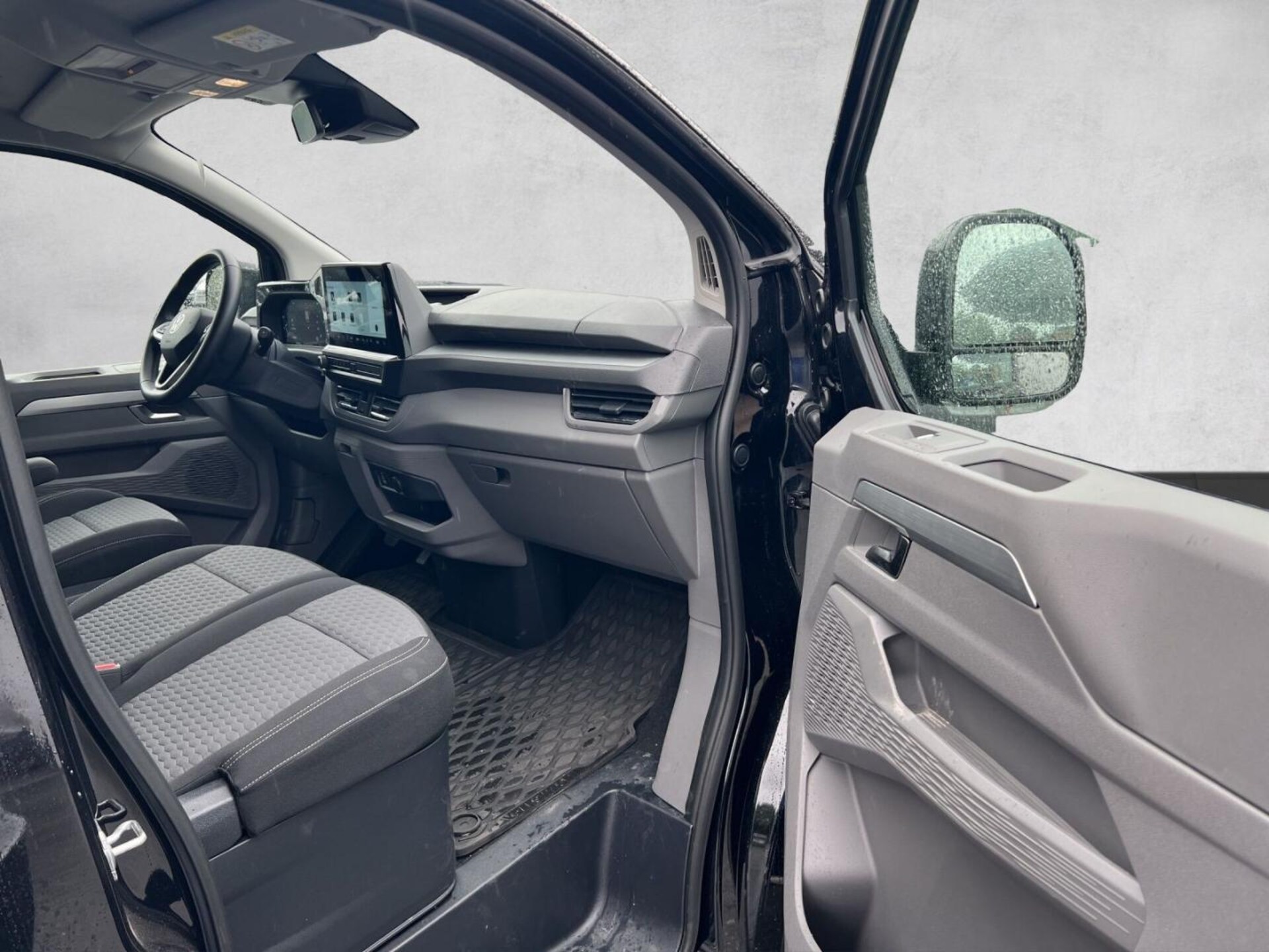 Volkswagen Caravelle langer Radstand Life