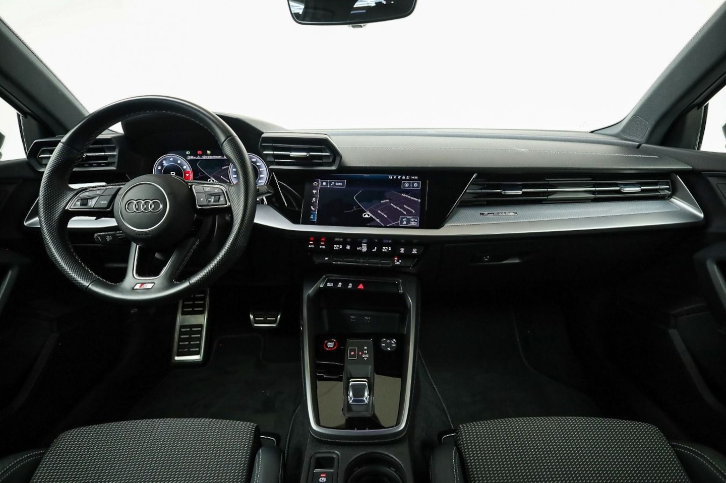 Bild über Audi S3 Sportback TFSI quattro S tronic - für weitere Informationen kontaktieren Sie den Audi Partner
