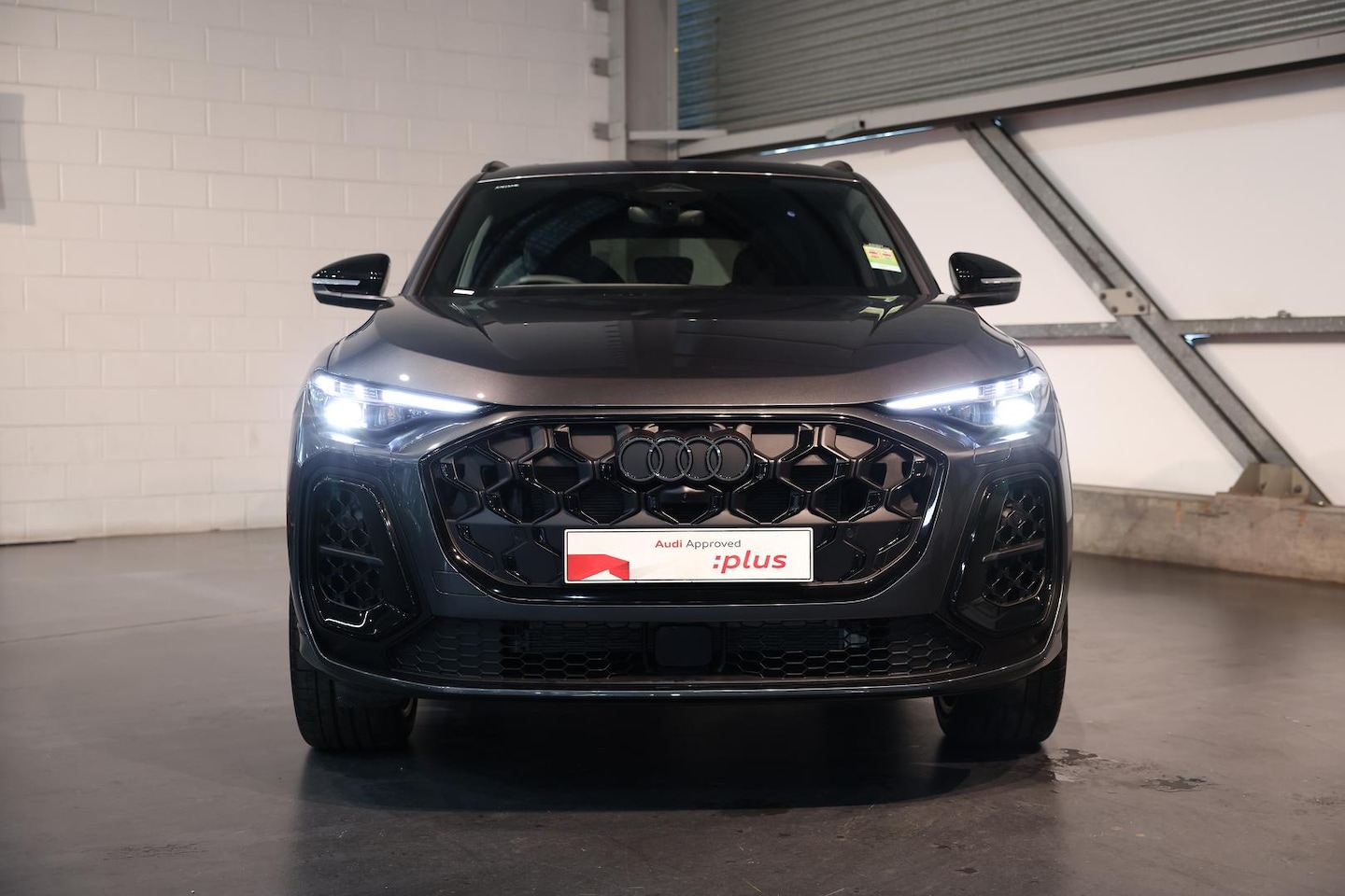 Image about Audi Q5 SUV e-hybrid quattro S tronic