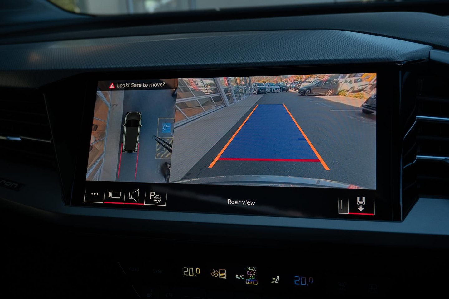 Image about Audi Q4 e-tron e-tron