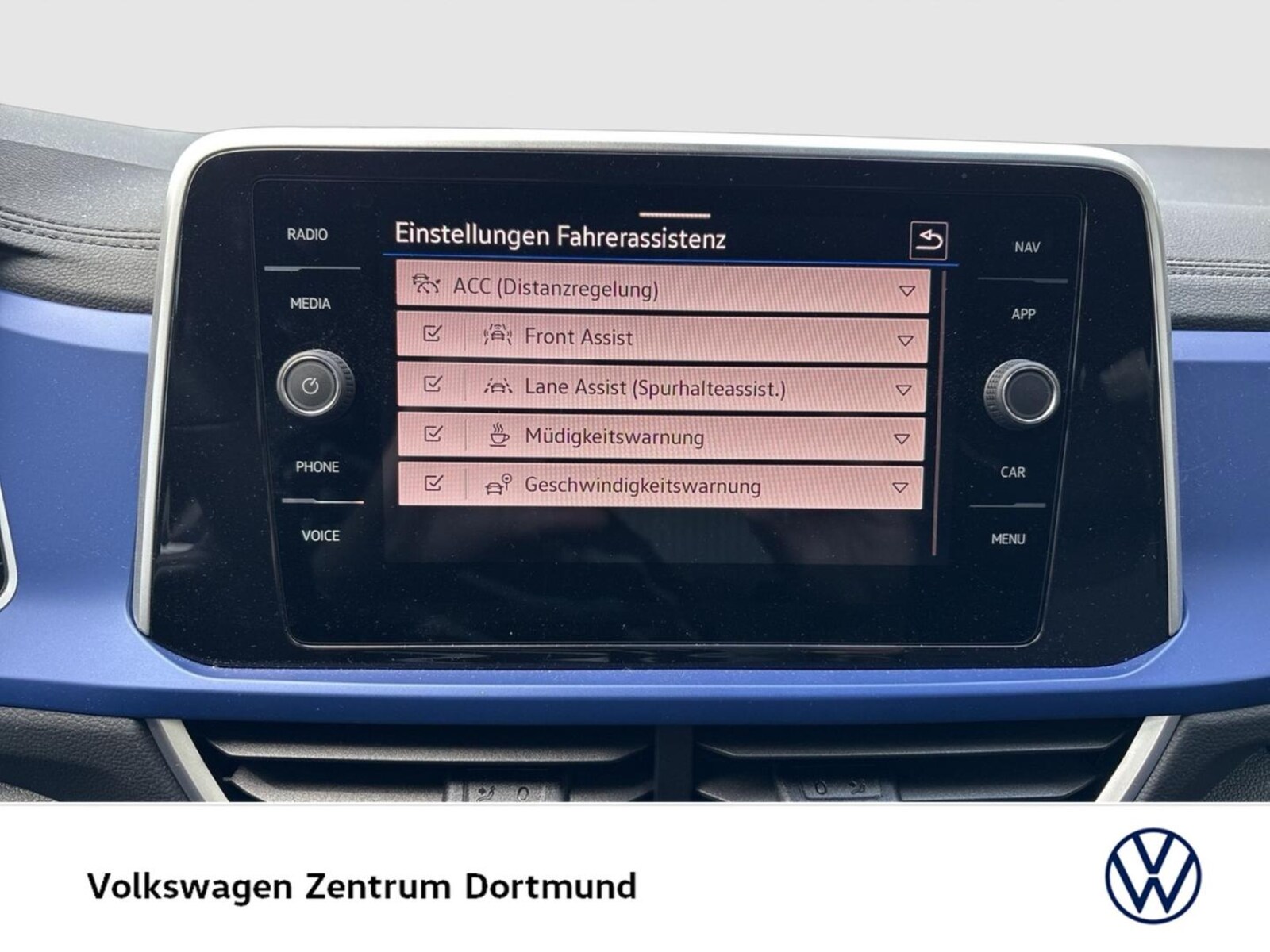 Volkswagen T-Roc – Bild 13