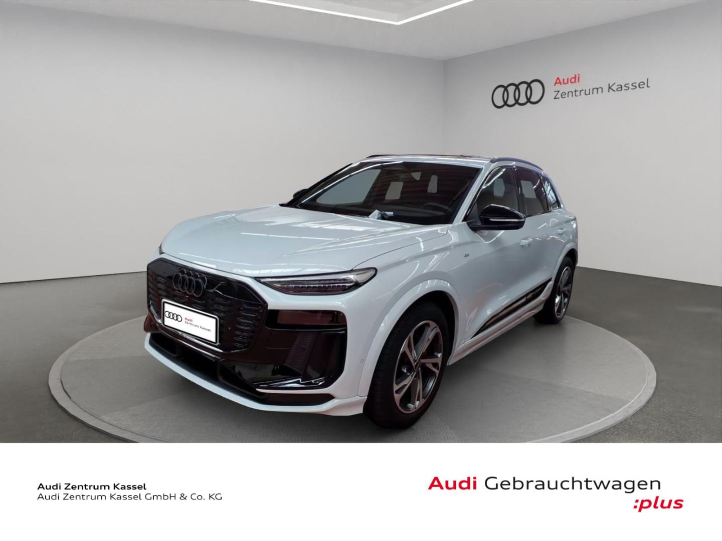 Bild über Audi Q6 SUV e-tron S line business e-tron performance 225 kW - für weitere Informationen kontaktieren Sie den Audi Partner