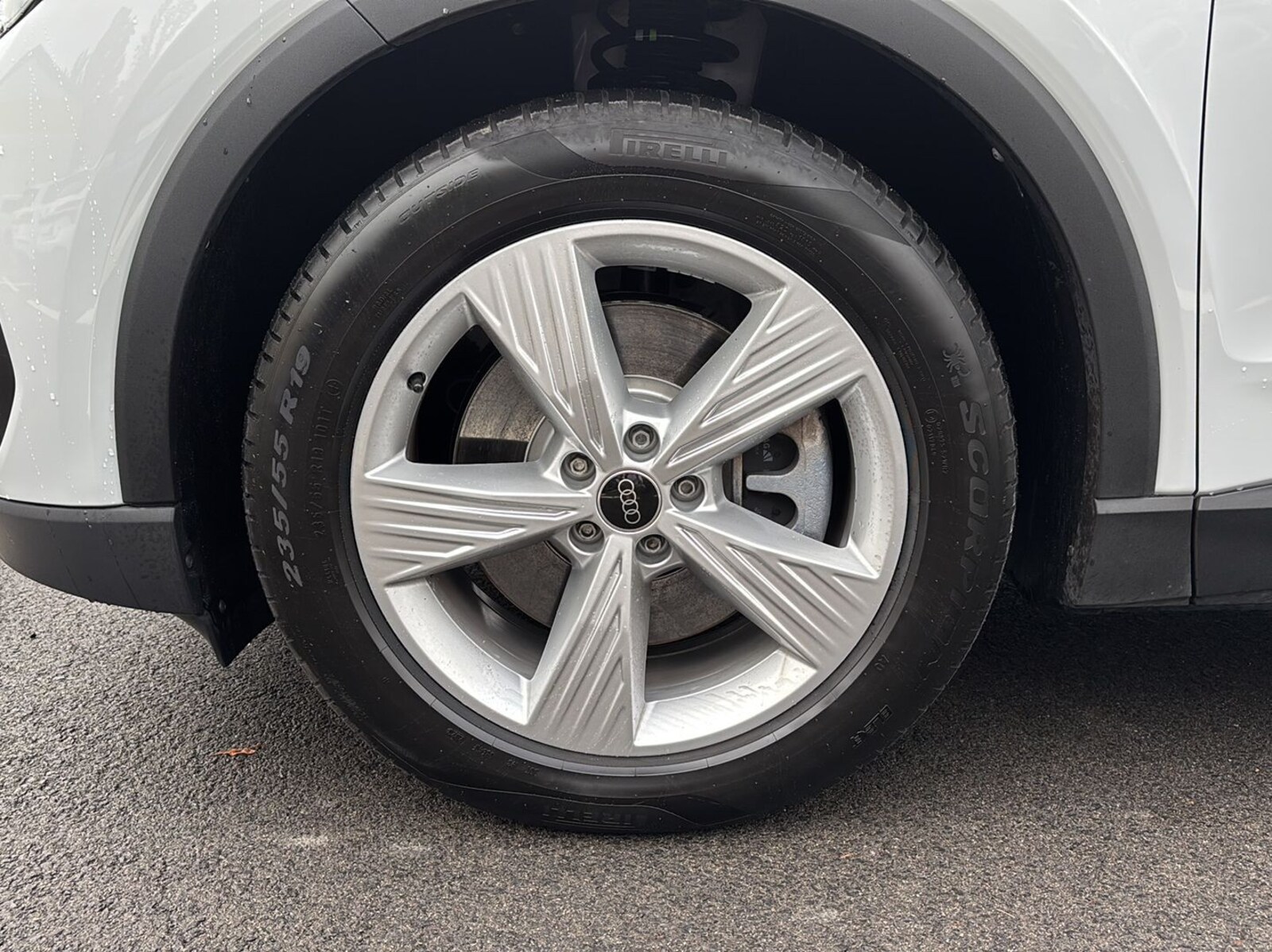 Audi Q4 e-tron – Bild 8
