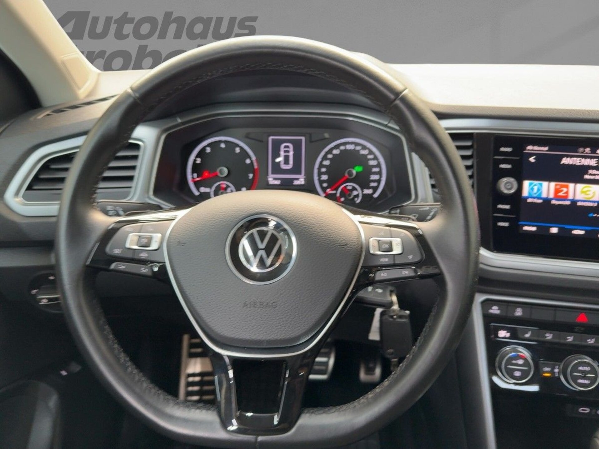 Volkswagen T-Roc Active