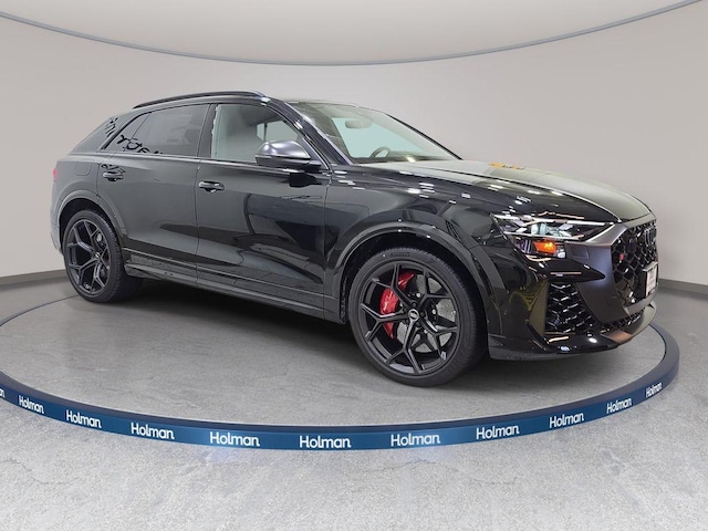 2026 Audi RS Q8 SUV performance