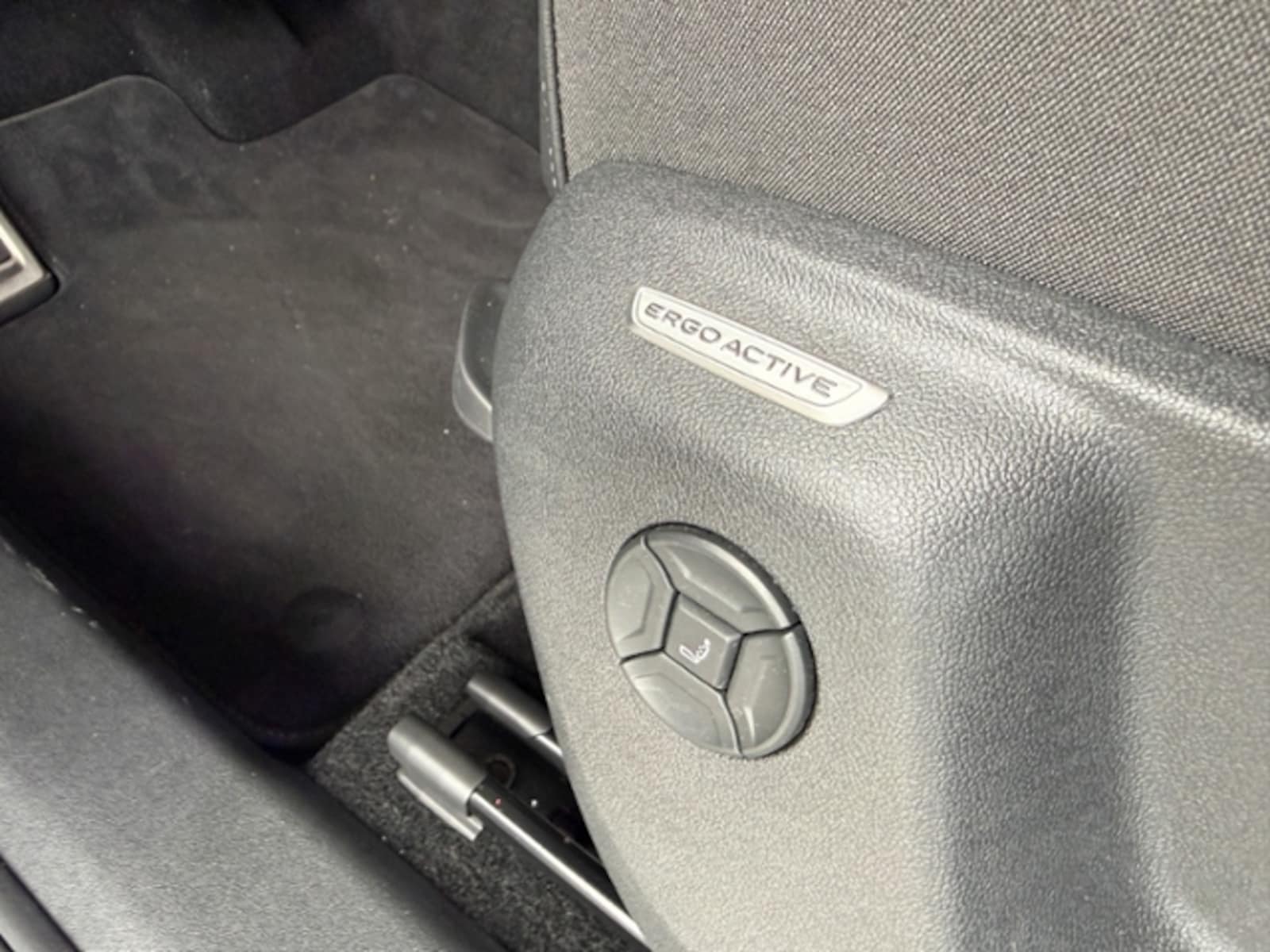 Volkswagen Tiguan – Bild 14