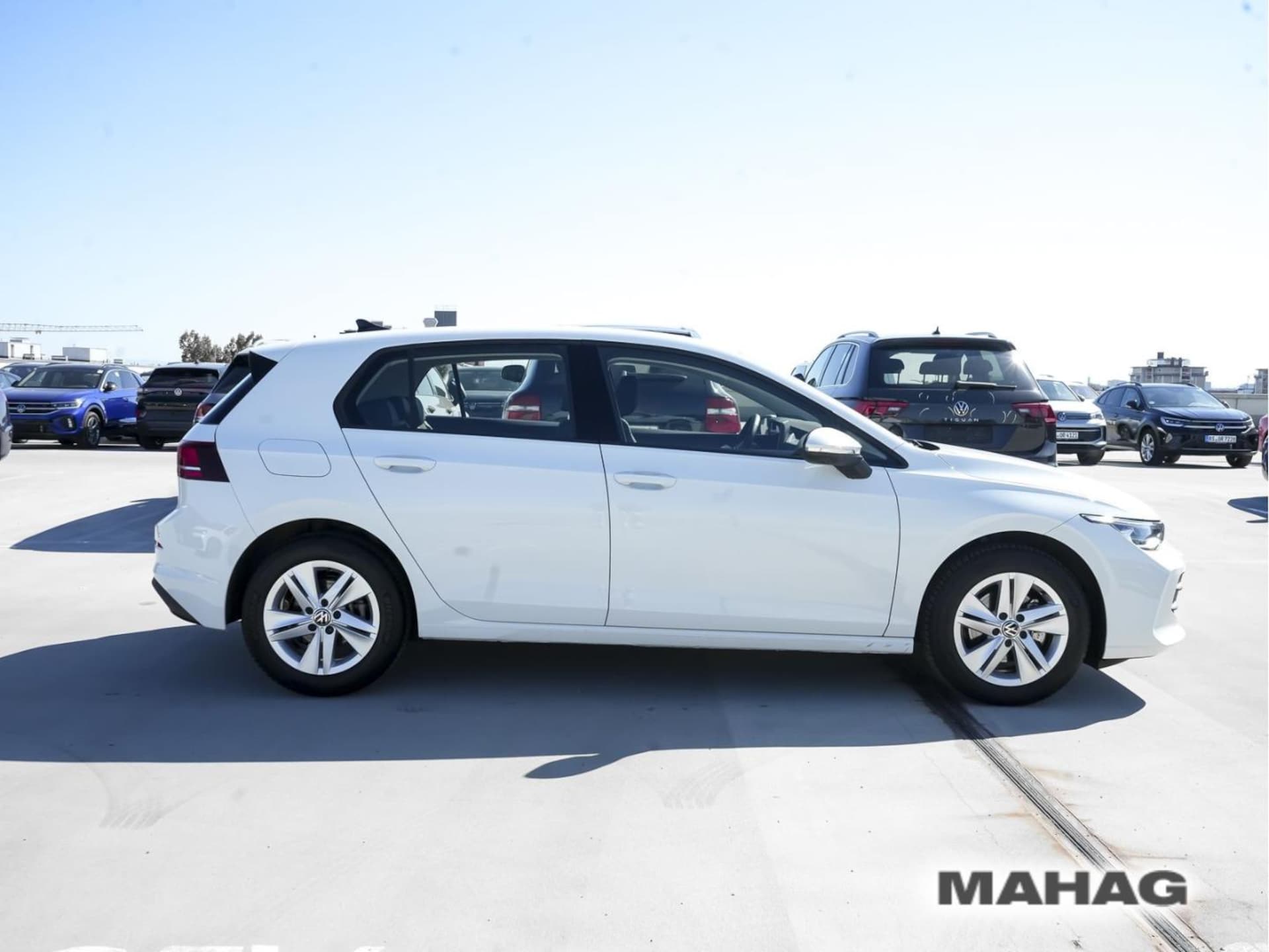 Volkswagen Golf Life