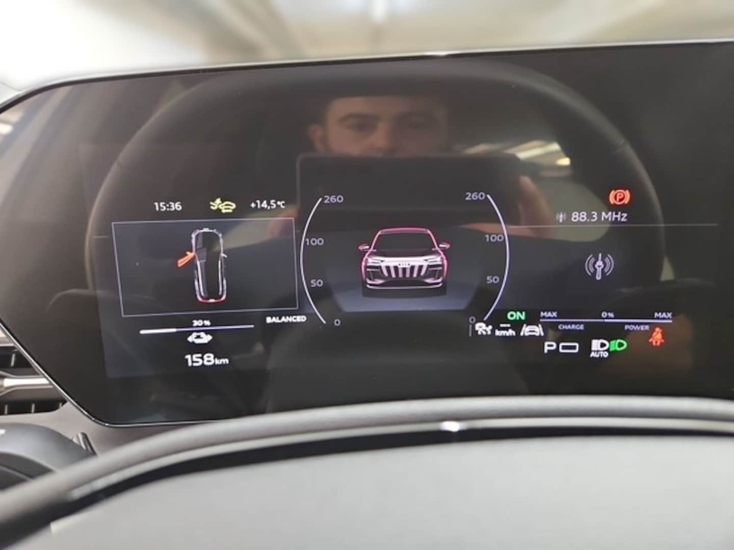 Bild über Audi Q6 SUV e-tron e-tron performance - für weitere Informationen kontaktieren Sie den Audi Partner