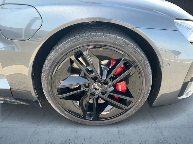 Audi e-tron GT RS