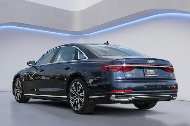 2022 Audi A8