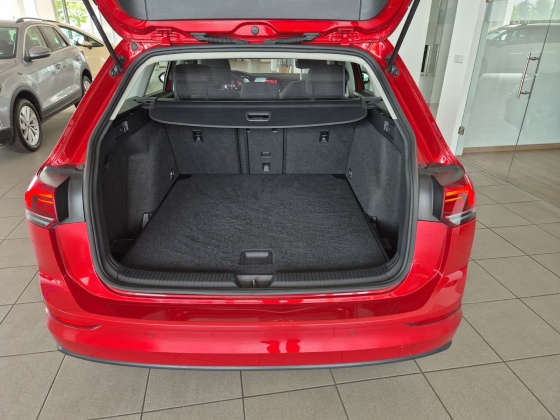 Volkswagen Golf Variant Life