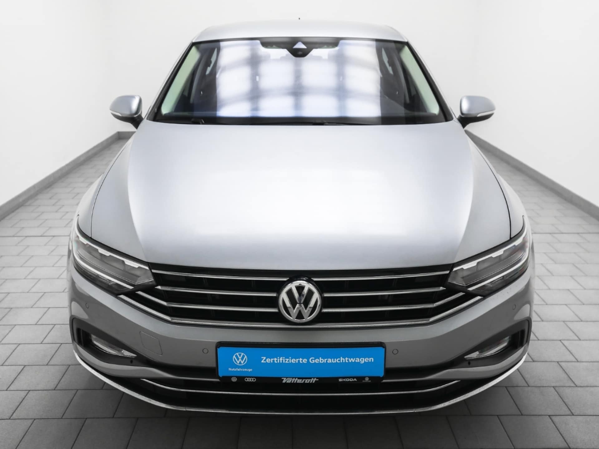 Volkswagen Passat Elegance
