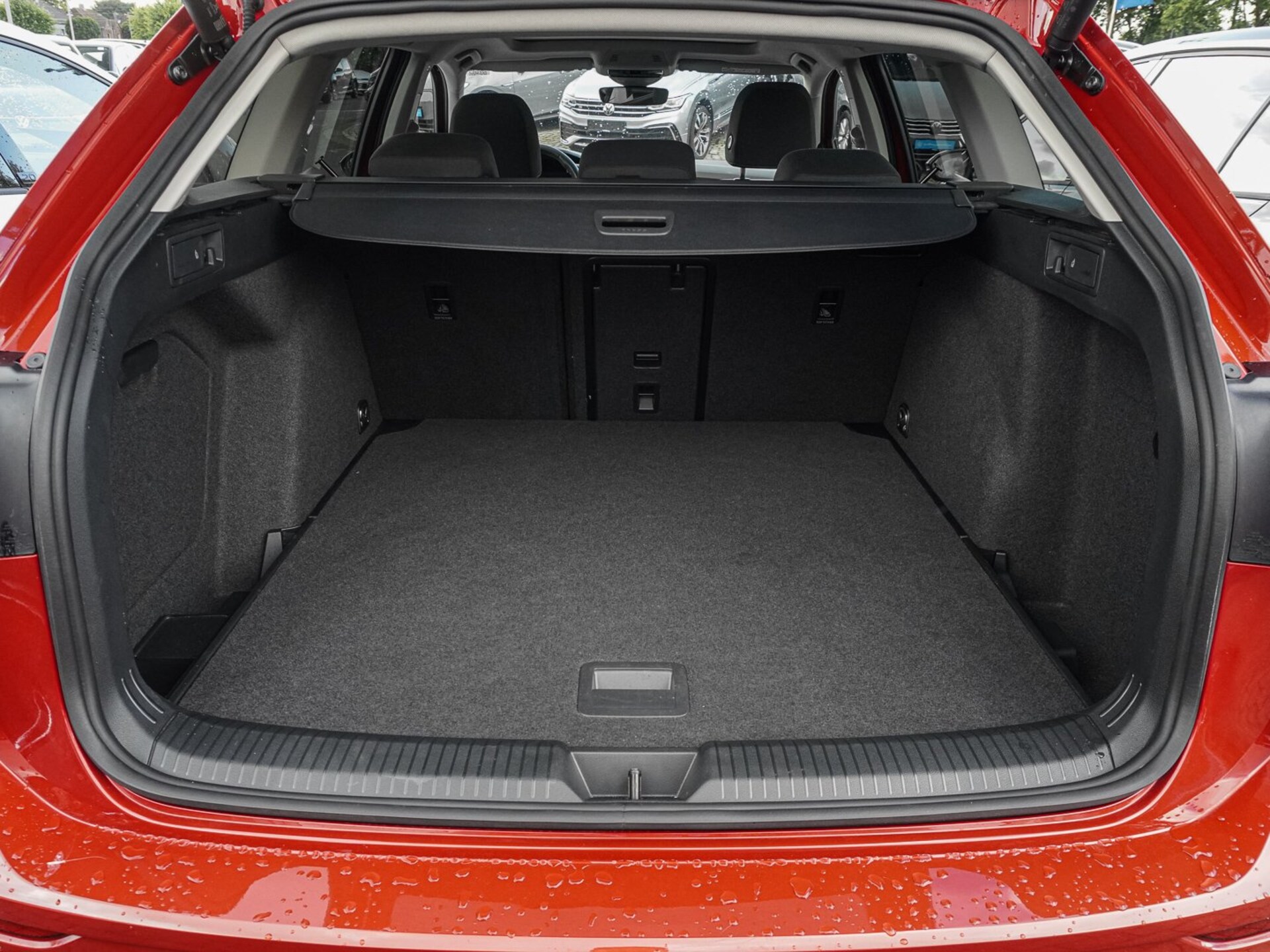 Volkswagen Golf Variant Life