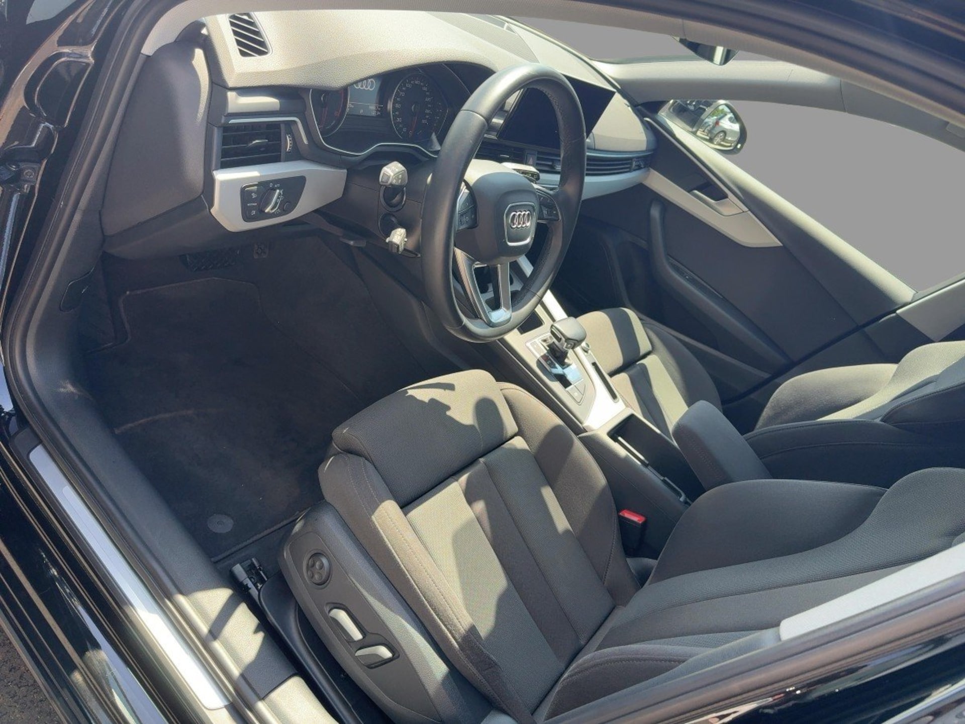 Audi A4 Avant Advanced