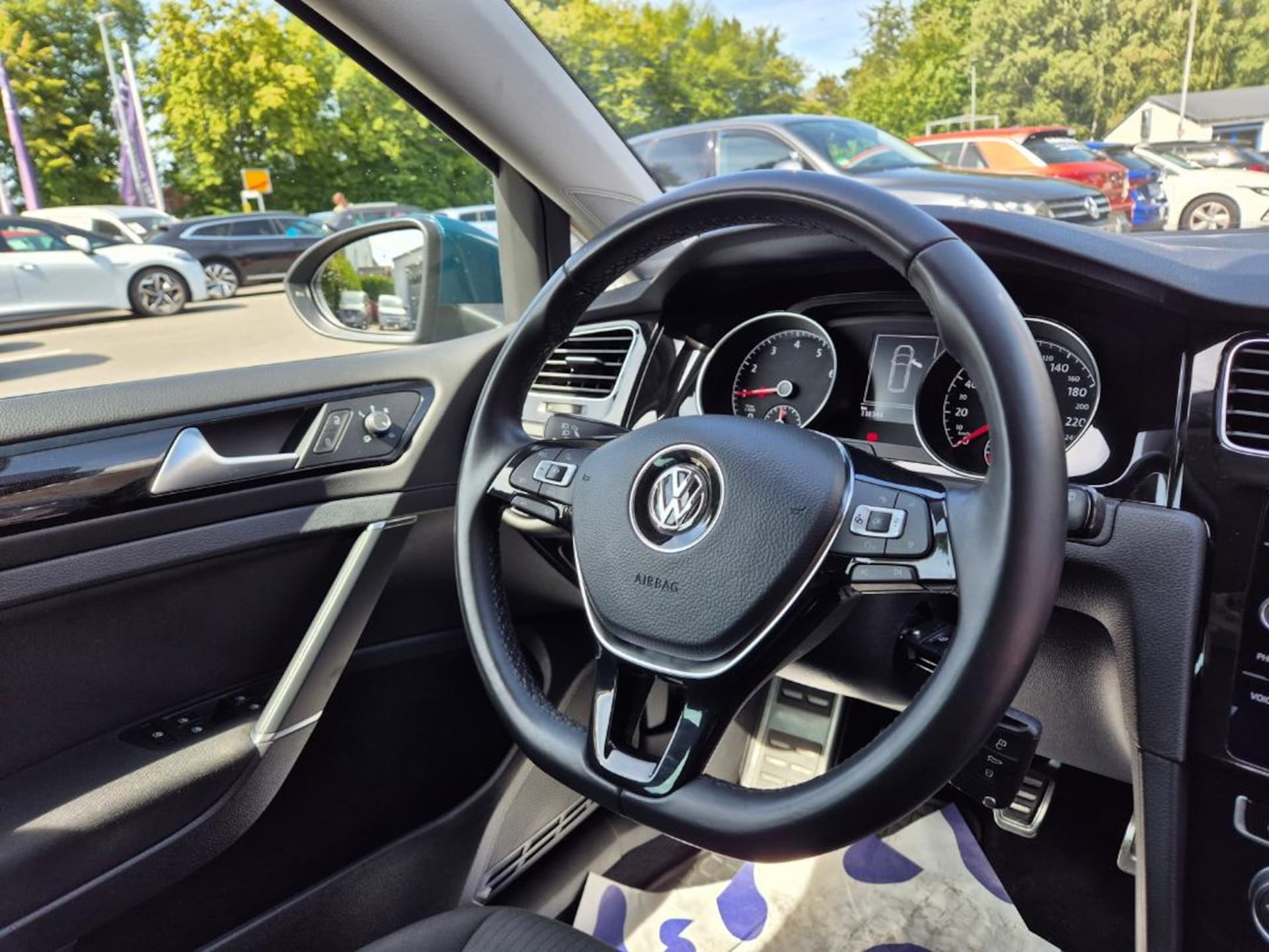 Volkswagen Golf Variant SOUND