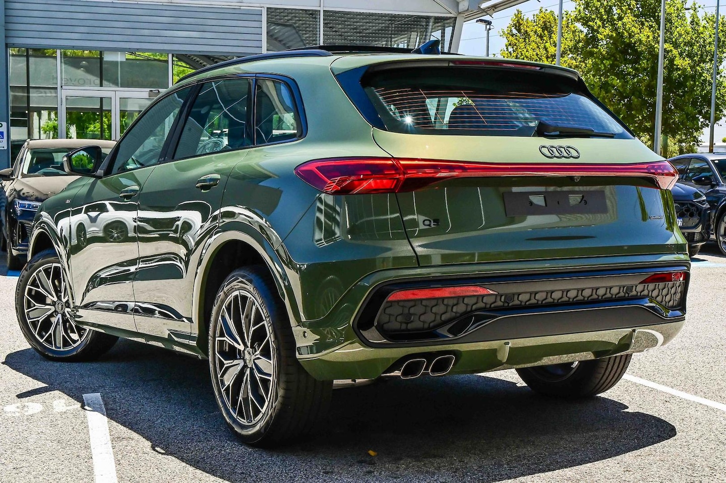 Image about Audi Q5 SUV TDI quattro 150 kW sport