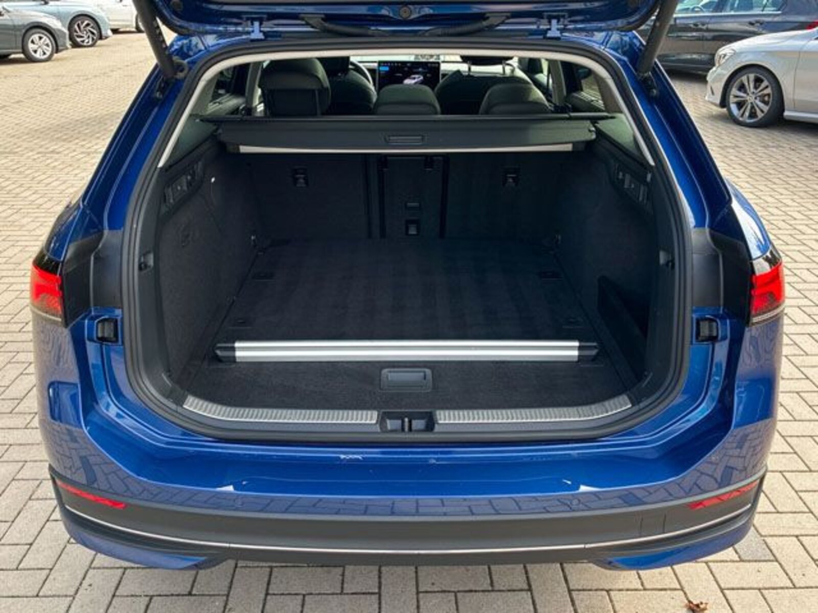 Volkswagen Passat – Bild 18