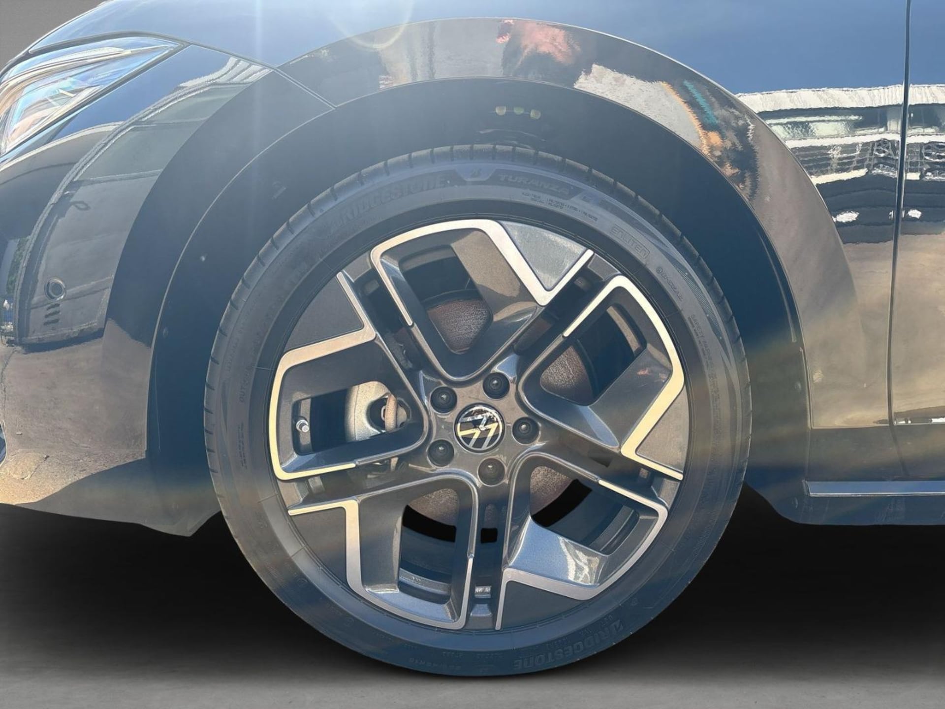Volkswagen Passat Elegance