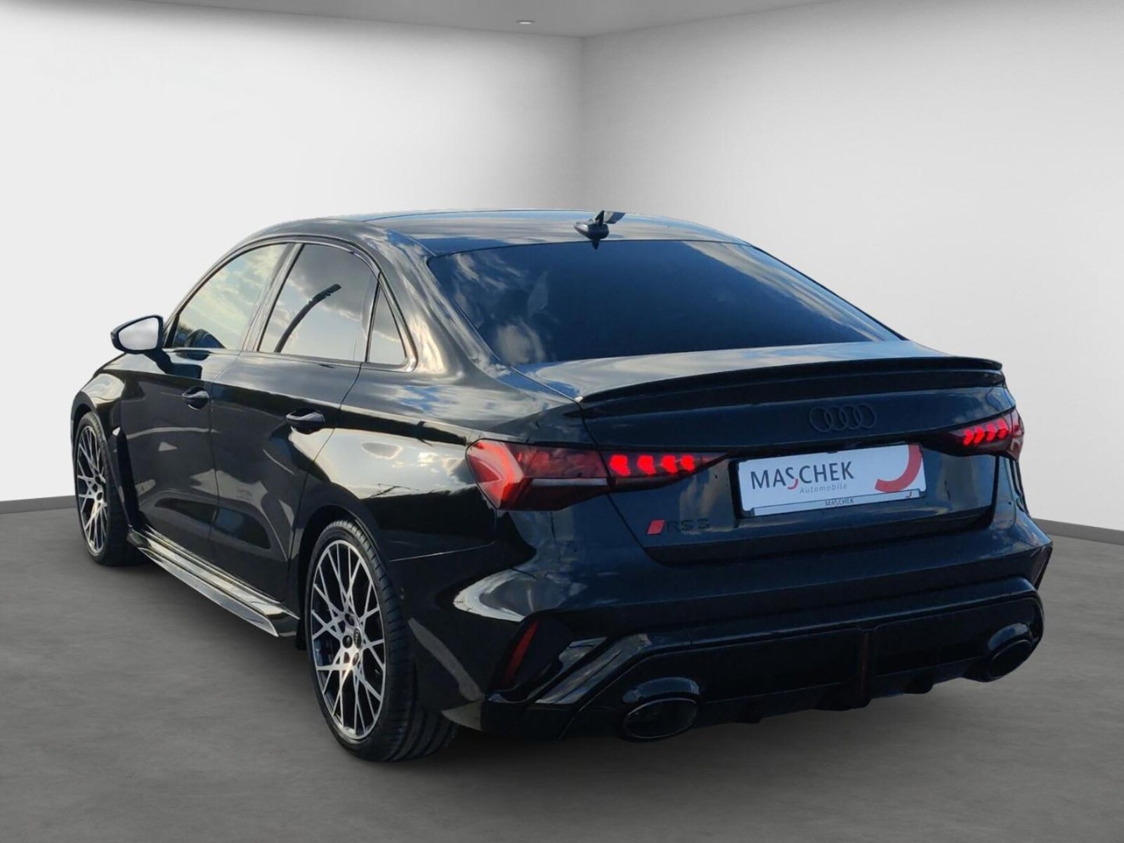 Audi RS 3 Limousine – Bild 4