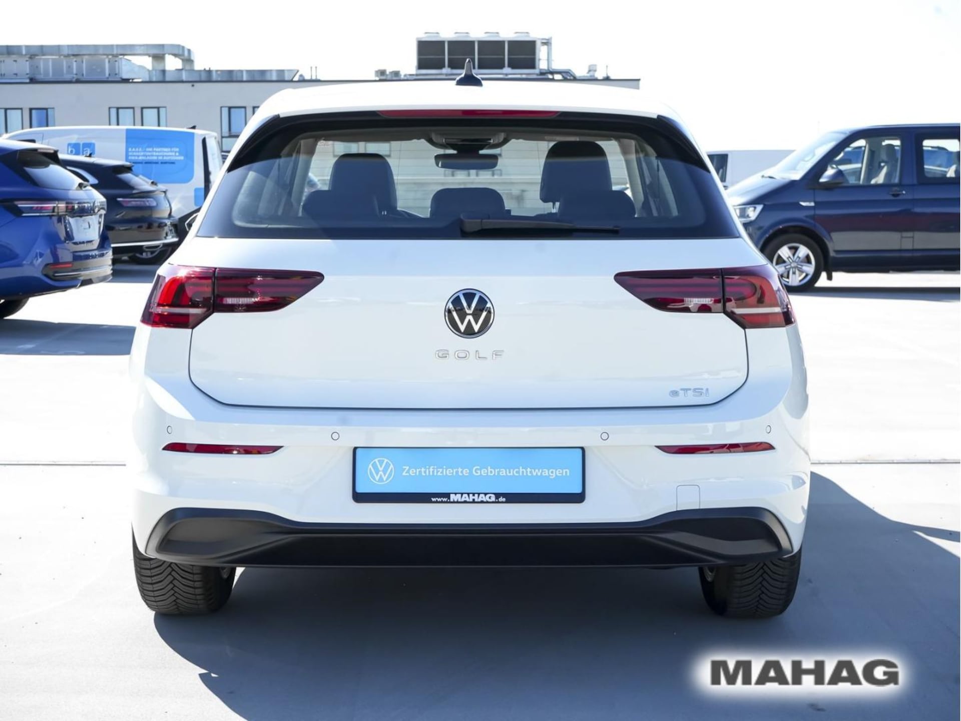Volkswagen Golf Life