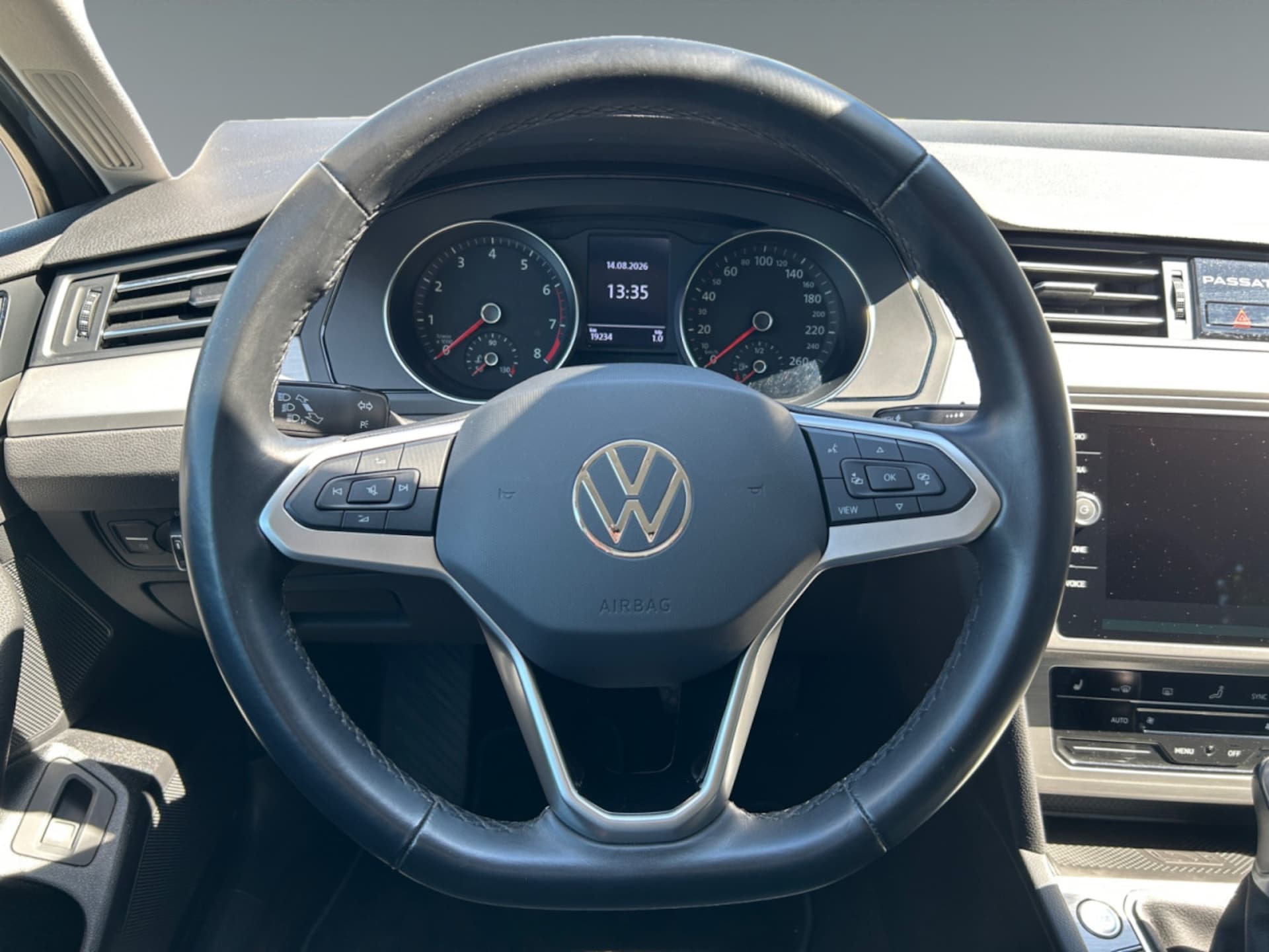 Volkswagen Passat Variant Conceptline