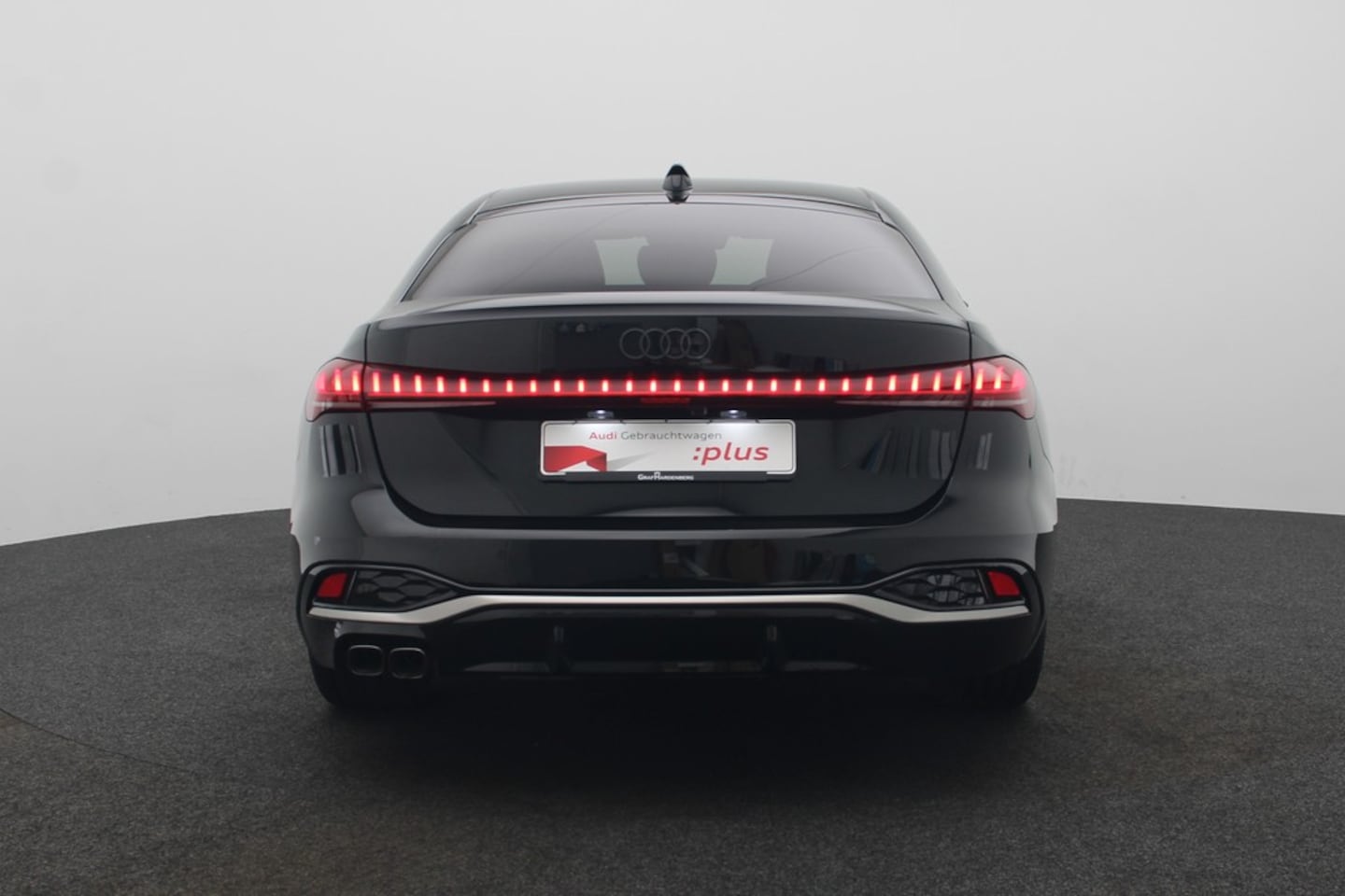 Bild über Audi A5 Limousine TDI 150 kW S tronic - für weitere Informationen kontaktieren Sie den Audi Partner
