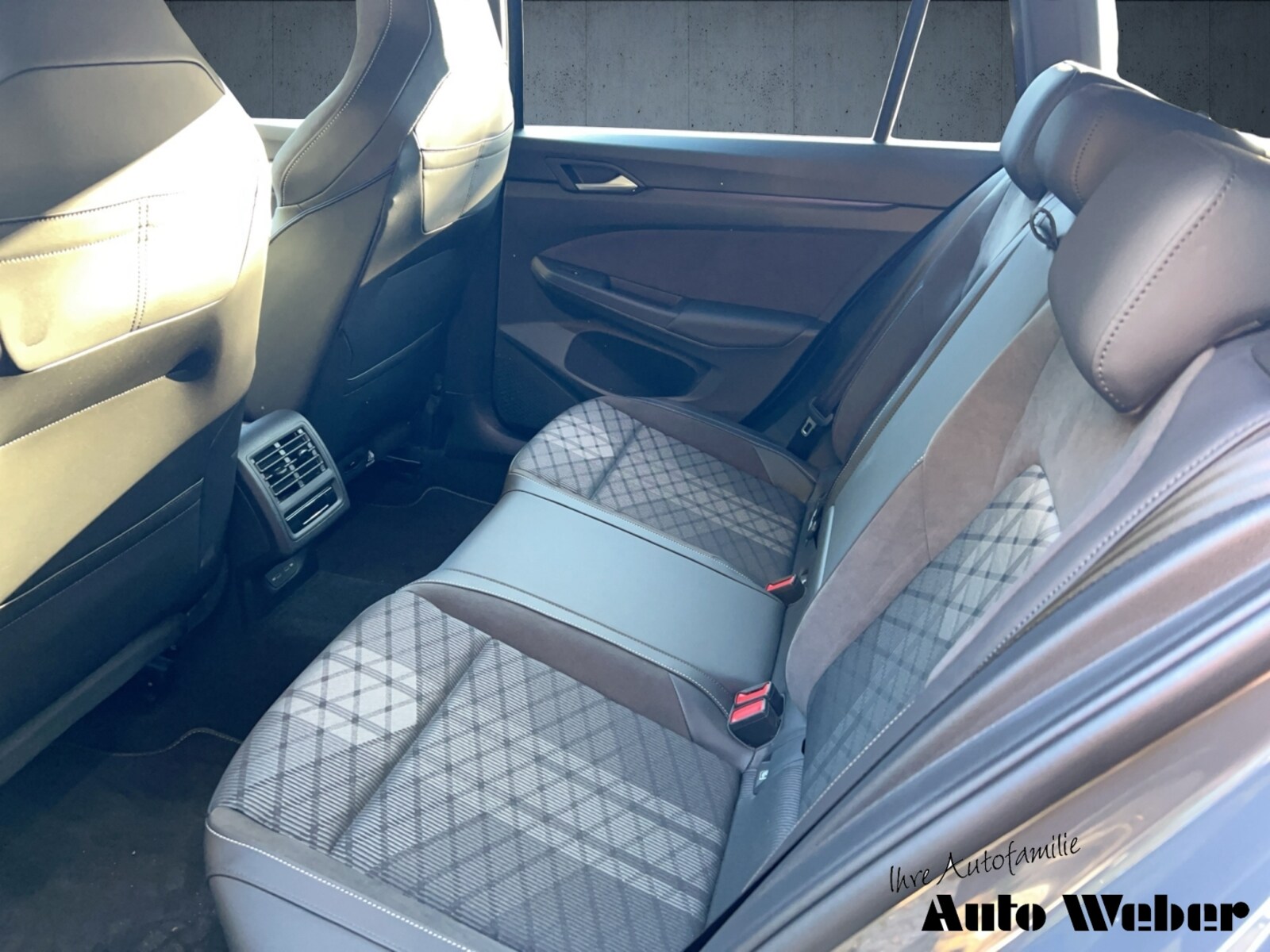 Volkswagen Golf Variant – Bild 12