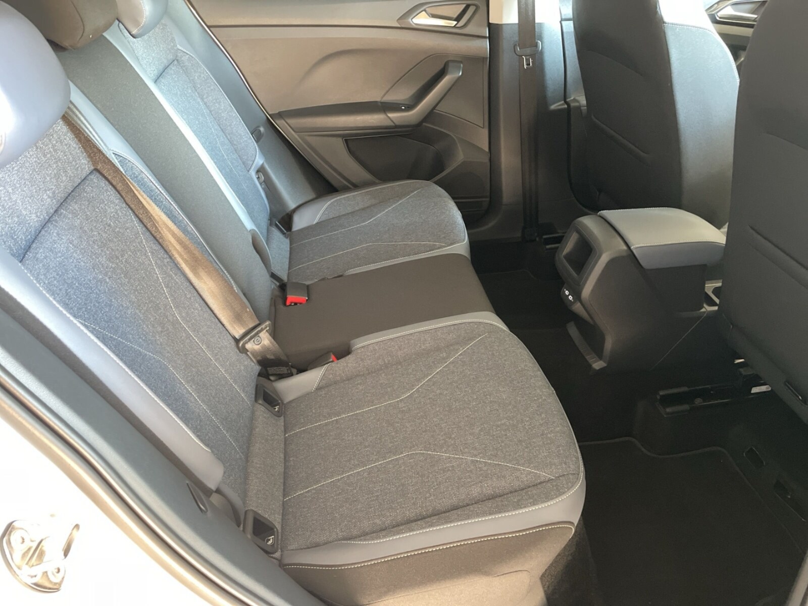 Volkswagen T-Cross – Bild 8