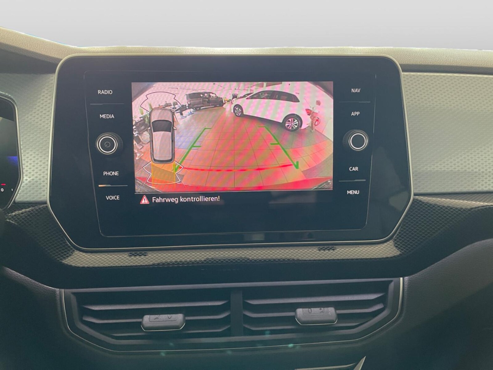 Volkswagen T-Cross – Bild 12