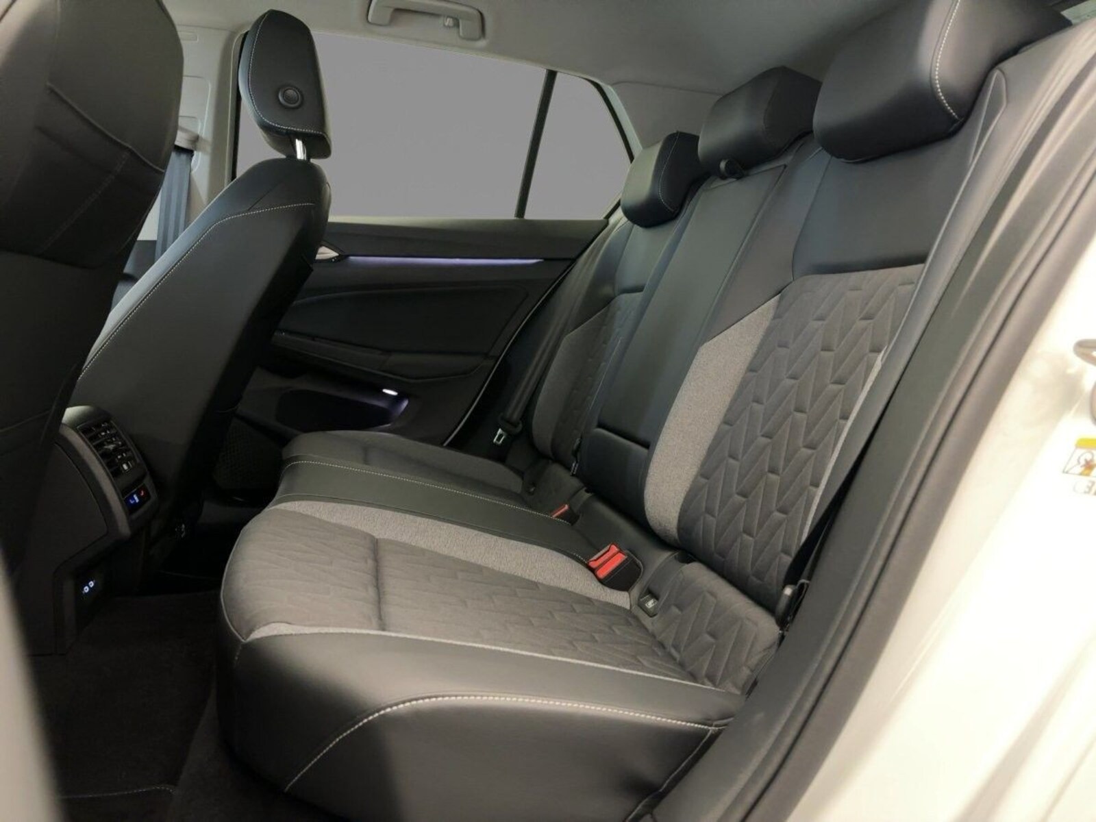 Volkswagen Golf – Bild 9