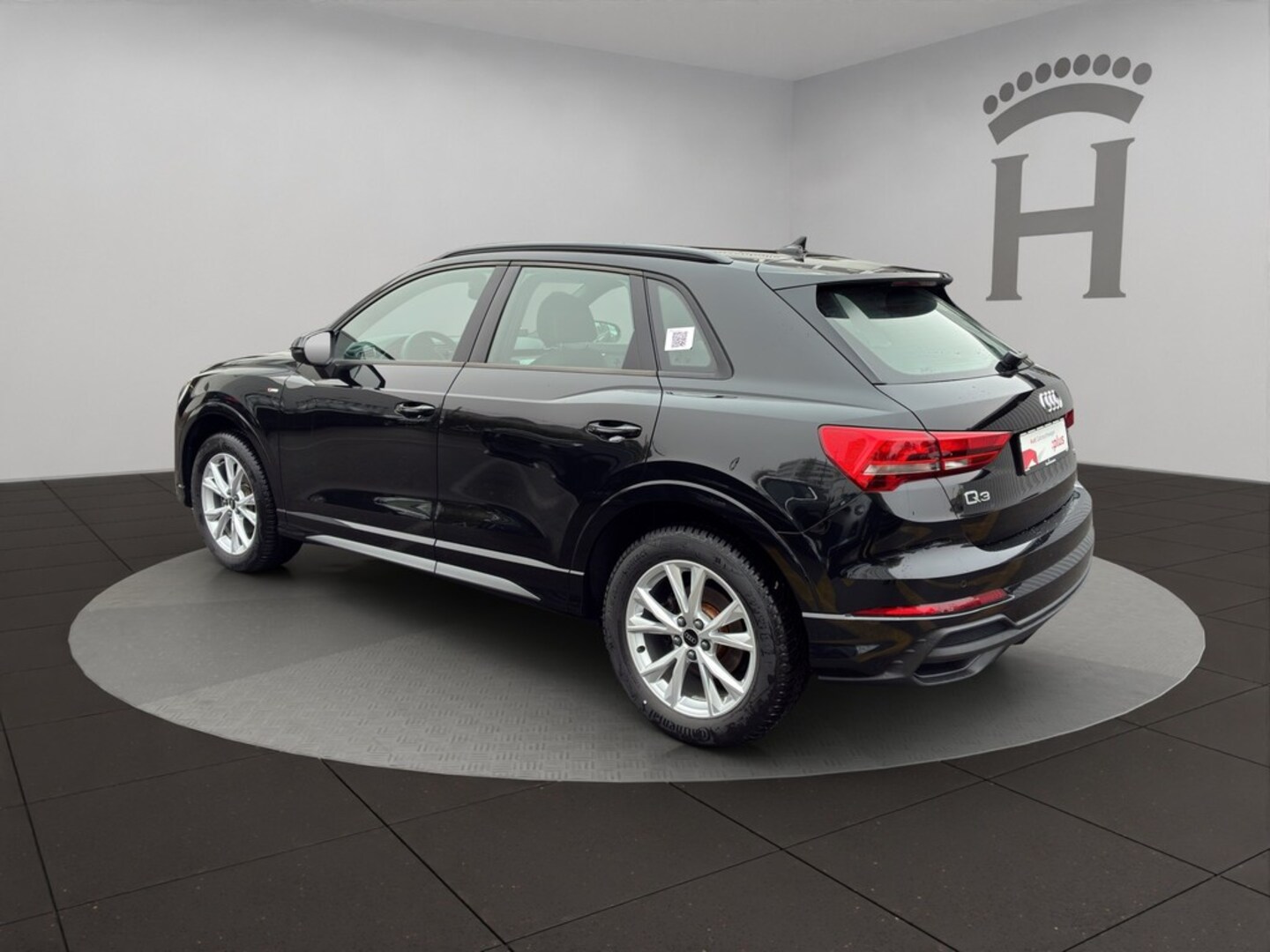 Bild über Audi Q3 S line 35 TDI S tronic - für weitere Informationen kontaktieren Sie den Audi Partner
