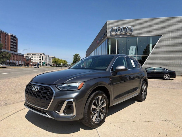 Photo of 2023 Audi Q5 