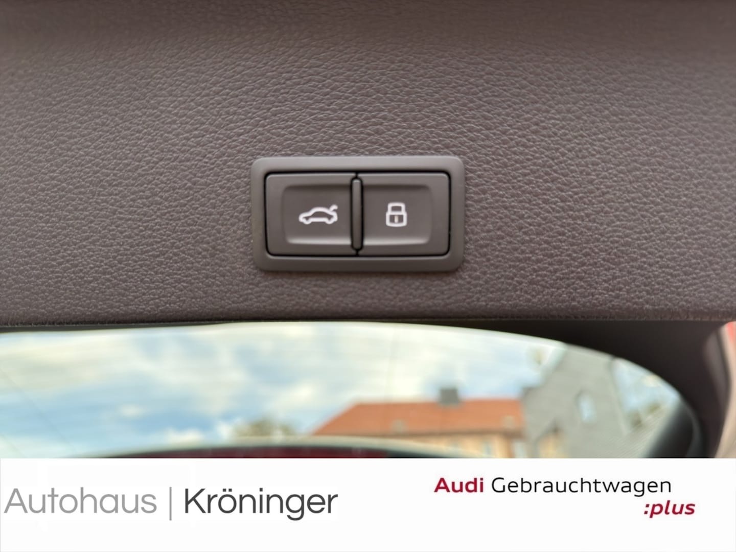 Bild über Audi Q2 S line 30 TFSI Schaltgetriebe - für weitere Informationen kontaktieren Sie den Audi Partner
