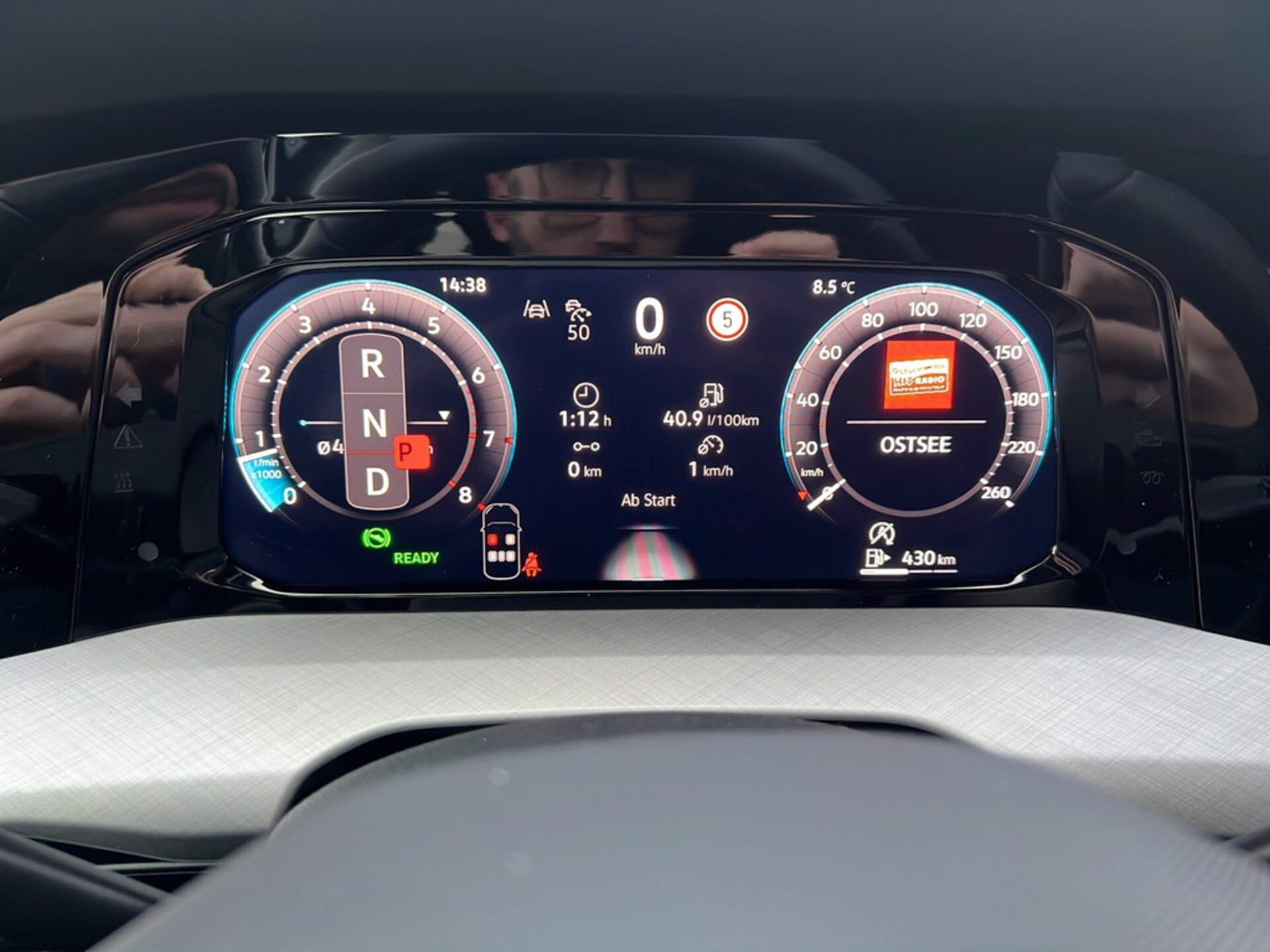 Volkswagen Golf Life