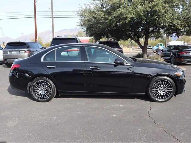 2025 Mercedes-Benz C 300