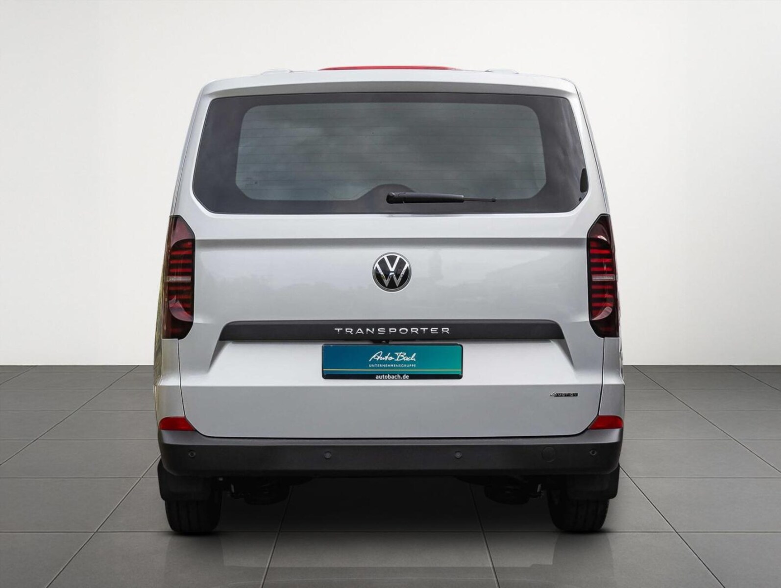 Volkswagen Transporter Kasten langer Radstand – Bild 4